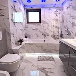 3-bedroom In Town Square