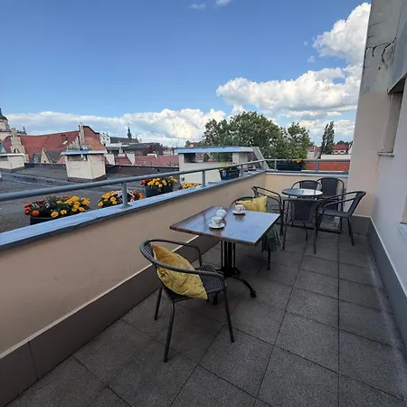 3-bedroom In Town Square ורוצלב